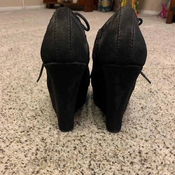 Wedges - Picture 2 of 3